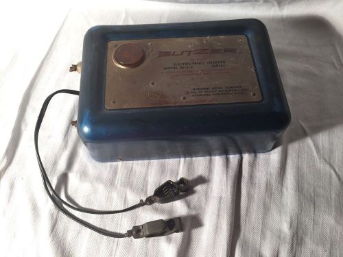 Vintage Blitzer 8512-C Electric Fence Charger