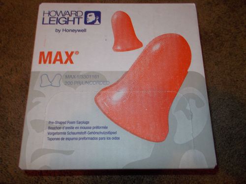 EAR PLUGS HOWARD LEIGHT 33 DECIBELS BOX OF 200 NEVER OPENED LOOK