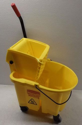 Rubbermaid Mop Bucket 35 Quart 7580