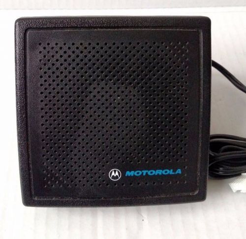 MOTOROLA EXTERNAL TWO-WAY RADIO SPEAKER WITH BRACKET/HSN4019A