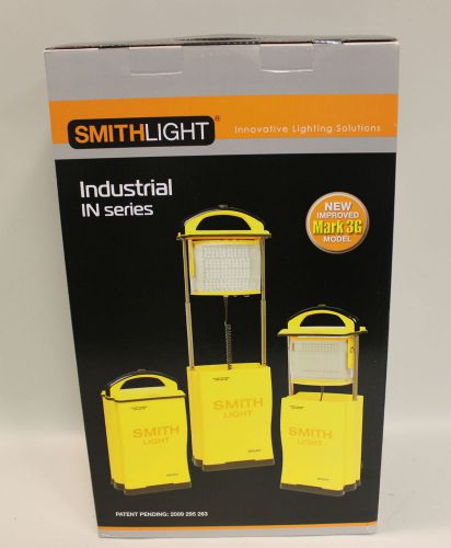 NEW IN BOX - SMITHLIGHT INDUSTRIAL IN SERIES MARK 3G IN120LB-R 2160 LUMENS