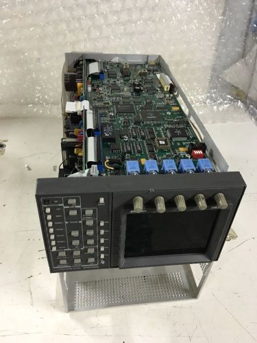 Tektronix  WFM 601M