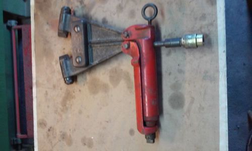 HK Porter 1790PQ  Hydraulic Nut Splitter