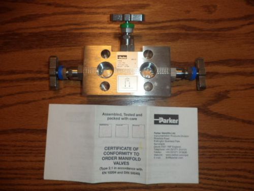 NIB PARKER 3 VALVE INSTUMENTATION MANIFOLD P/N HDS3M LESS SEALS WITH CERTIFICATE