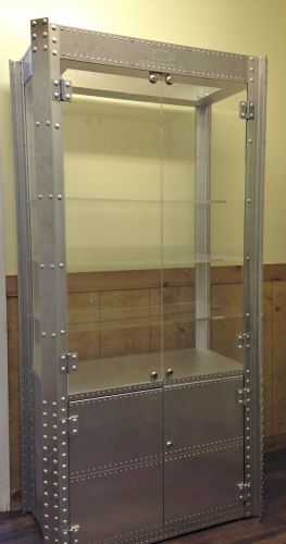 Oakley Doublewide Lighted Display Case Tower Vintage X Metal