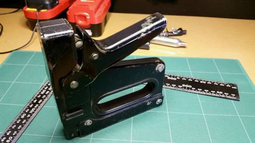 Bostitch T-5 Staple Gun-Solid USA made Staple Gun-Built to last forever! -NIce