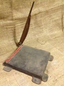 VTG Chandler All Steel Garment Cutter