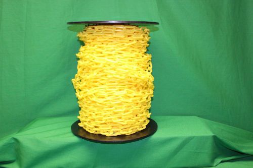 Plastic Chain 1-1/2&#034; X 200 Ft  - Yellow, New In Box