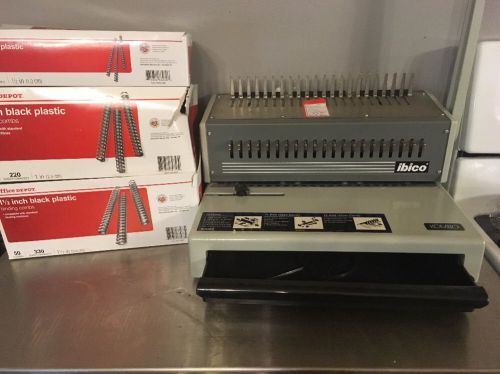 ibico binding machine With Combs!