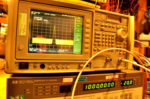 GOOD ADVANTEST R3272 9KHZ-26.5GHZ SPECTRUM ANALYZER