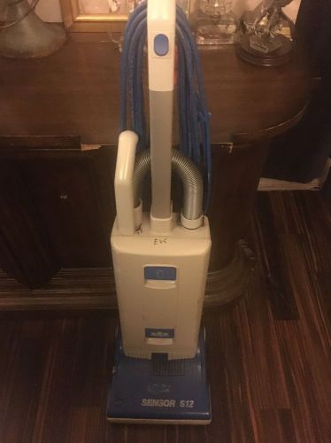 Windsor Sensor S12 Commercial Upright Vacuum Cleaner