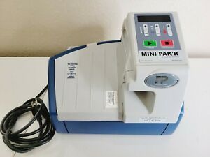 FP International Mini Pak&#039;r 110V Air Cushion Machine mmpo1mnpkr