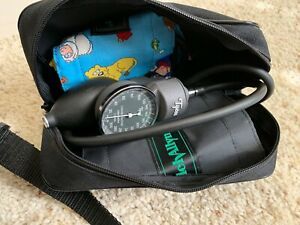 Welch Allyn Sphygmomanometer (blood pressure insufflator and cuffs)