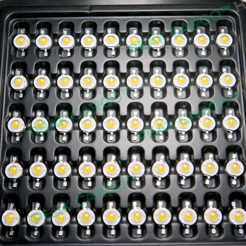 50-piece 3 Watt Warm White LED 3200K Batwing Luxeon Emitter Bridgelux 45mil