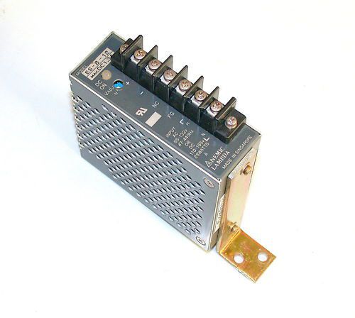 2 NEMIC LAMBDA POWER SUPPLIES 8-12 VDC MODEL ES-8-12