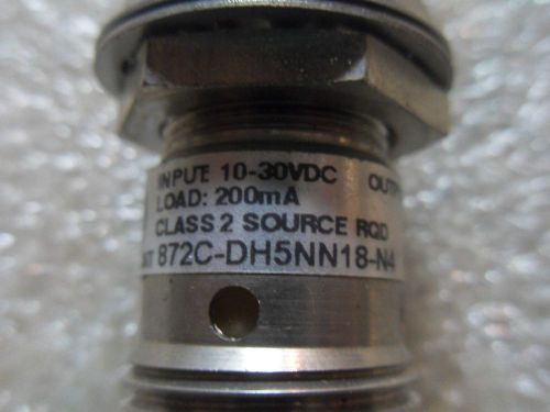 (V6-1) 1 NEW ALLEN BRADLEY 872C-DH5NN18-N4 INDUCTIVE PROXIMITY SENSOR