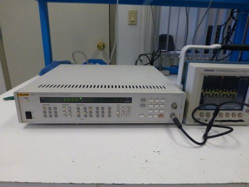 FLUKE PM5193 50MHz PROGRAMMABLE SYNTESIZER/FUNCTION GENERATOR