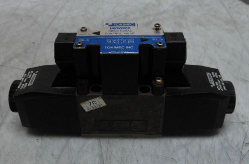 Vickers Directional Control Valve, DG4V-3-7C-M-P2-B-7-50, NEW, WARRANTY