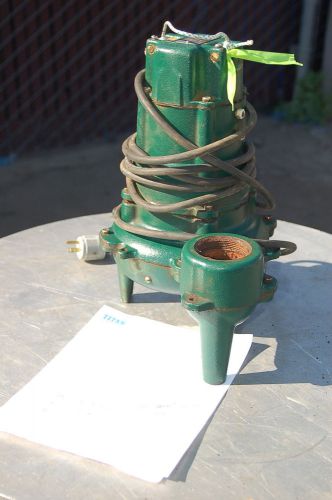 Zoeller E267 Submersible cast iron Sewage Waste-Mate Pump 1/2 HP 1 PH 120V GUAR!