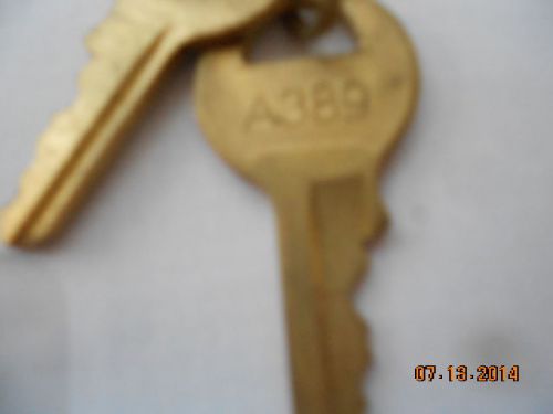 A389 Padlock Contractor Realtor Keys REO