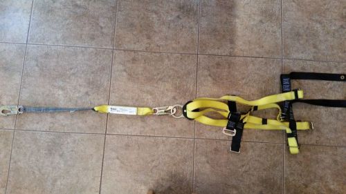 Safewaze Safety Harness Model 209510 size universal