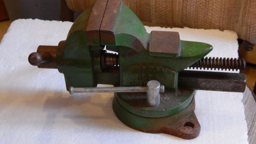 VTG  MORGAN No. 25 SWIVEL BENCH VISE 4 1/2 INCH JAW Pipe Jaws