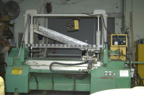 Goodspeed back knife automatic woodturning copy lathe 51 inch w hopper Coyer