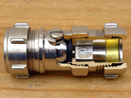 Cutaway Display 22mm Isolating Valve Plumbers Training Aid