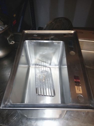 ELKAY ESP IN USE UTENSIL RINSE SINK TOP MOUNT