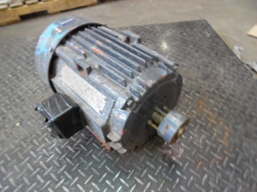 G.E 7.5HP MOTOR MOD:5KS2136E230Z RPM:1765 460V 213T:FR PH:3 USED