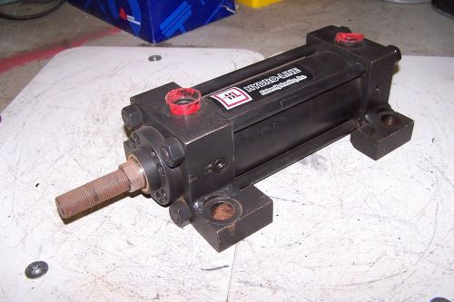 NEW EATON HYDRO-LINE HYDRAULIC CYLINDER 2-1/2&#034; BORE 5&#034; STROKE 5/8&#034; NPT PORTS