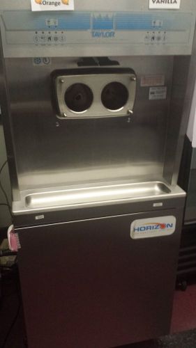 Taylor 8756 soft serve machine