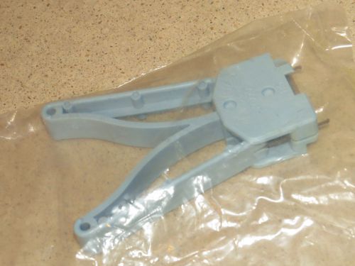 AMP 821566-1 CRIMPER - NEW