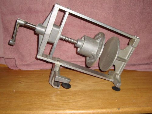 NEMCO N55800 TABLE MOUNT TUNA PRESS