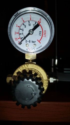 Bar Gauge  0-6 &amp;  200 BAR Regulator