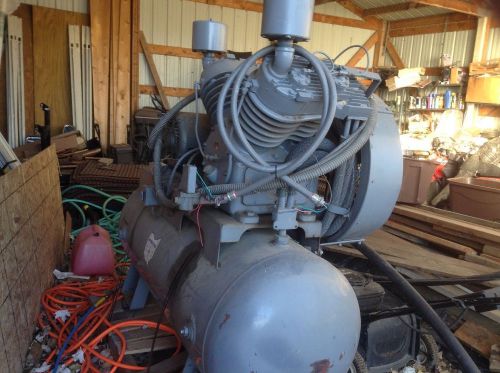 Electric baldor aiir compressor 200 gallons 25 horsepower 3 phase for sale