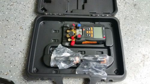 Testo 557 Digital Manifold with Bluetooth