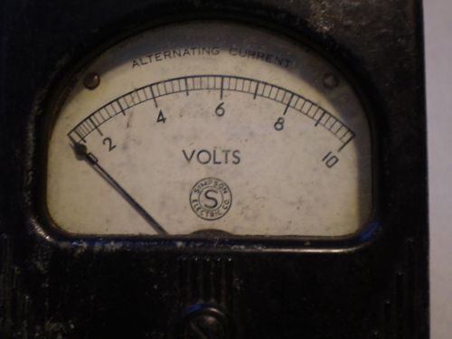 Vintage Simpson Electric  0-10 Volts meter