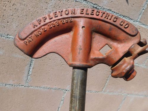 VTG APPLETON ELECTRIC PIPE BENDER 3/4&#039;&#039; ADAPTS TO 1/2&#039;&#039; WHEN INSERT REMOVED EMT