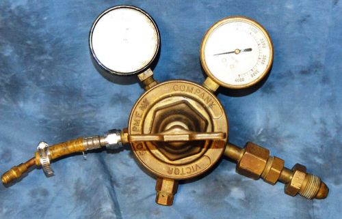 VICTOR EQUIPMENT COMPANY VTS 400 D GAS OXYGEN ACETYLENE REGULATOR WELDING