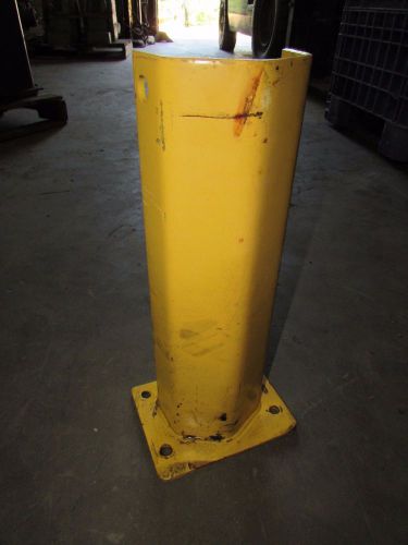 6&#034; X 8&#034; X 17&#034; YELLOW PALLET COLUMN GUARD SHIELD **XLNT**