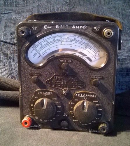 VINTAGE AVO METER MODEL 8 MK III AVOMETER