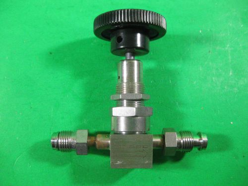 Nupro Male Valve -- SS-4BK-TW -- Used