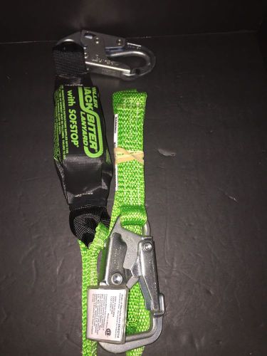 Miller®  6&#039; BackBiter® Polyester Web Single-Leg Tie-Back Shock-Absorbing lanyard