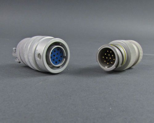 Mated Pair of Amphenol 67-06C14-12S(106) and Amphenol 67-01E14-12P Connectors