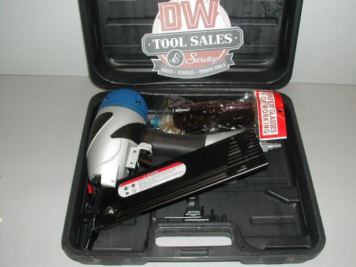 Finish nailer w/case 15 gauge angled uses bostitch fn 25 degree spotnails xbfn64 for sale