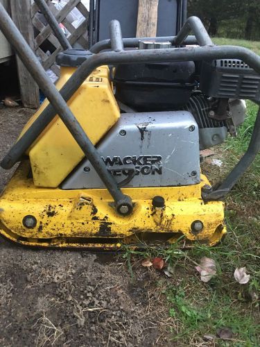 1550 Wacker Plate Compactor