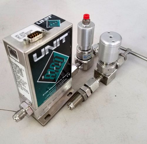 UNIT UFC-8100 Mass Flow Controller Gas O2 Flow 100 SCCM With Valves