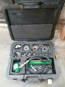 Greenlee 7310SB Hydraulic Knockout Kit Hand Pump Slug-Buster 1/2&#034; To 4&#034;