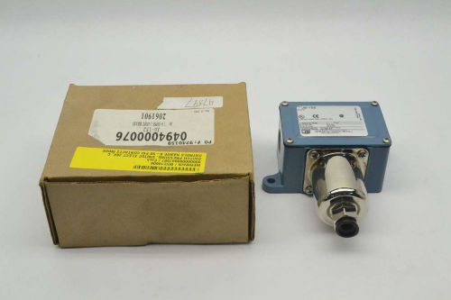 NEW UE UNITED ELECTRIC J6-152 0-50PSI PRESSURE 480V-AC 15A AMP SWITCH B409677